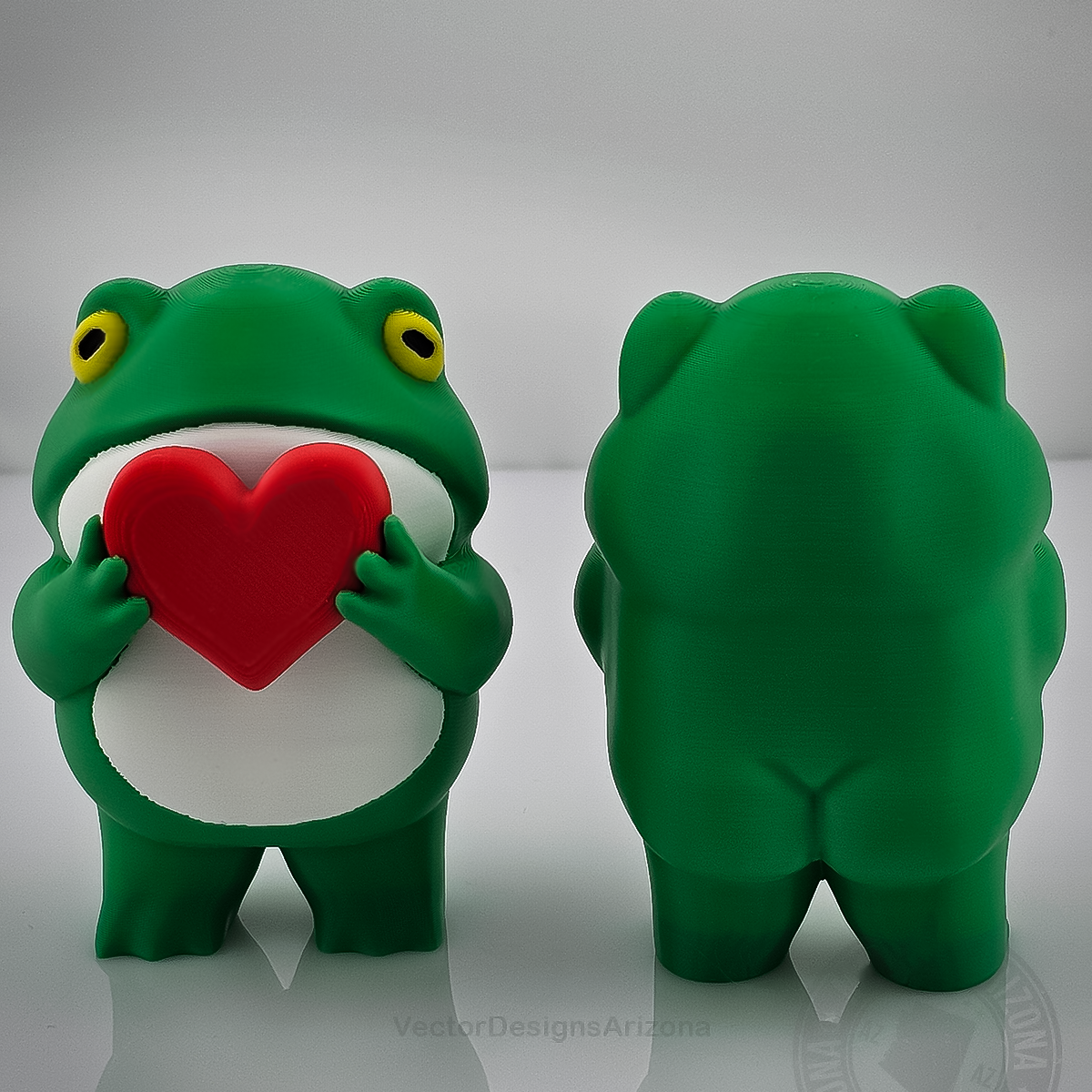 Love Frog 3D printed frog figurine holding a red heart for frog lover gifts.