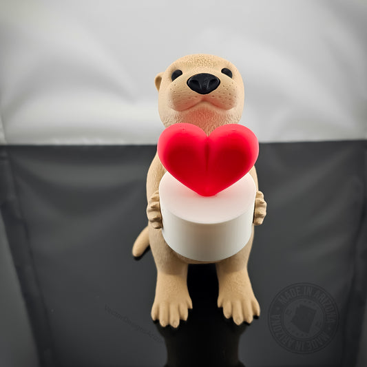 3D printed otter couple LED figurine with heart detail, romantic desk decor