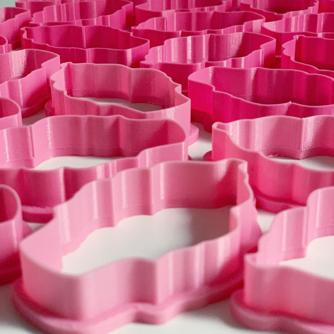 Cookiecad Pink Ombré PLA filament detail – gradient transition