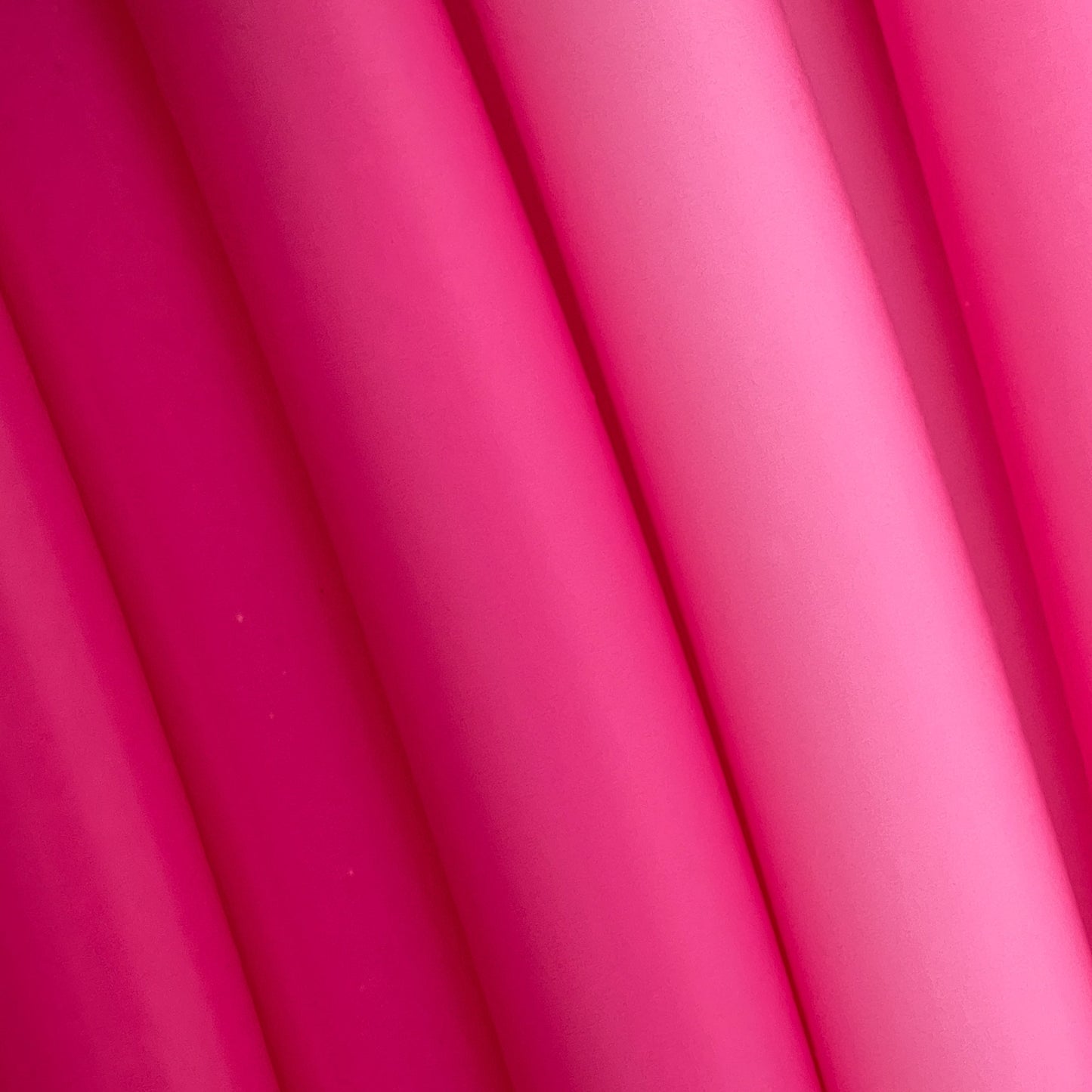 Cookiecad Pink Ombré PLA filament close-up – light to deep pink gradient visible